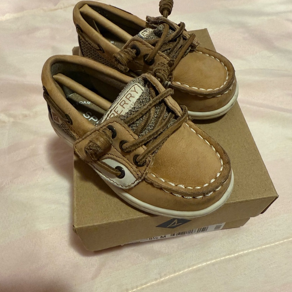 Sperry Kids Boat Shoes EUC 5.5t